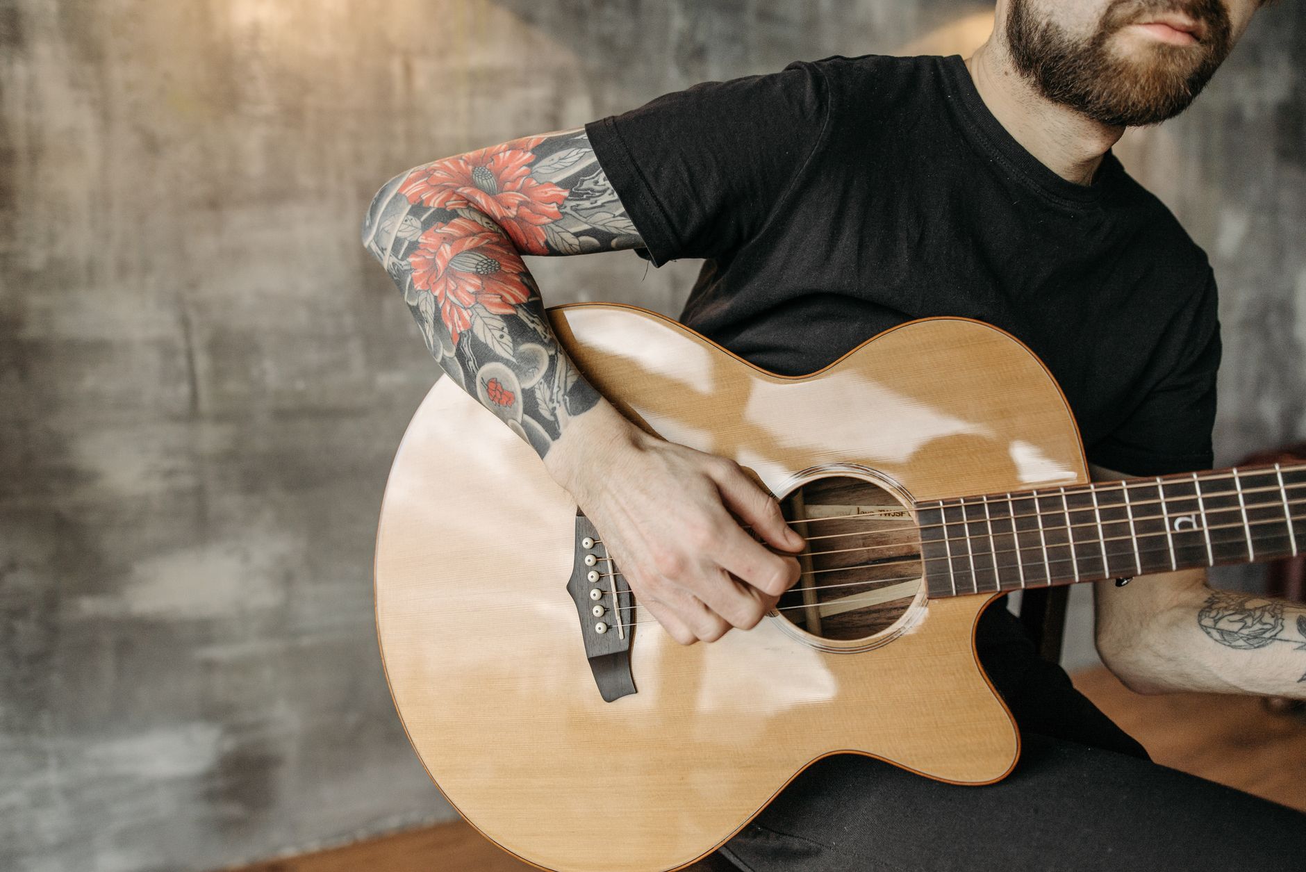acoustic guitar microphone placement 12th fret close-up