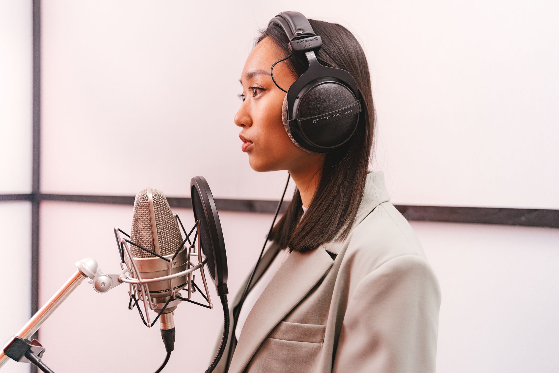 pop filter condenser microphone vocal recording