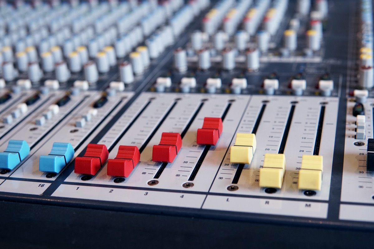studio monitor rear panel acoustic controls
