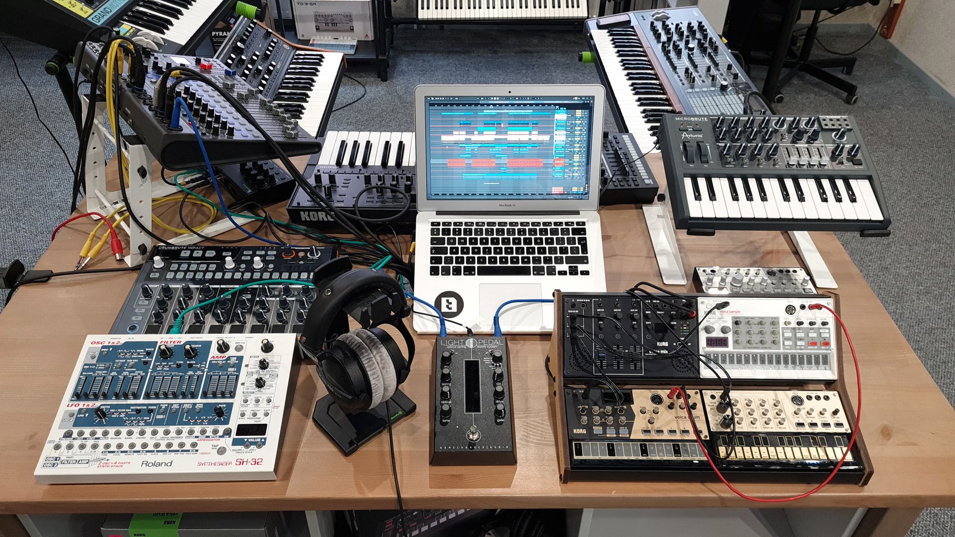 home studio setup 1000