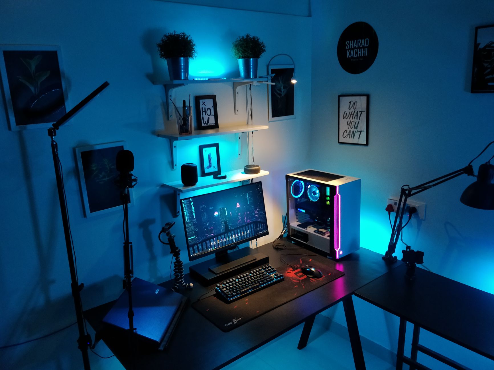 jbl 305p mkii on studio desk nearfield pair