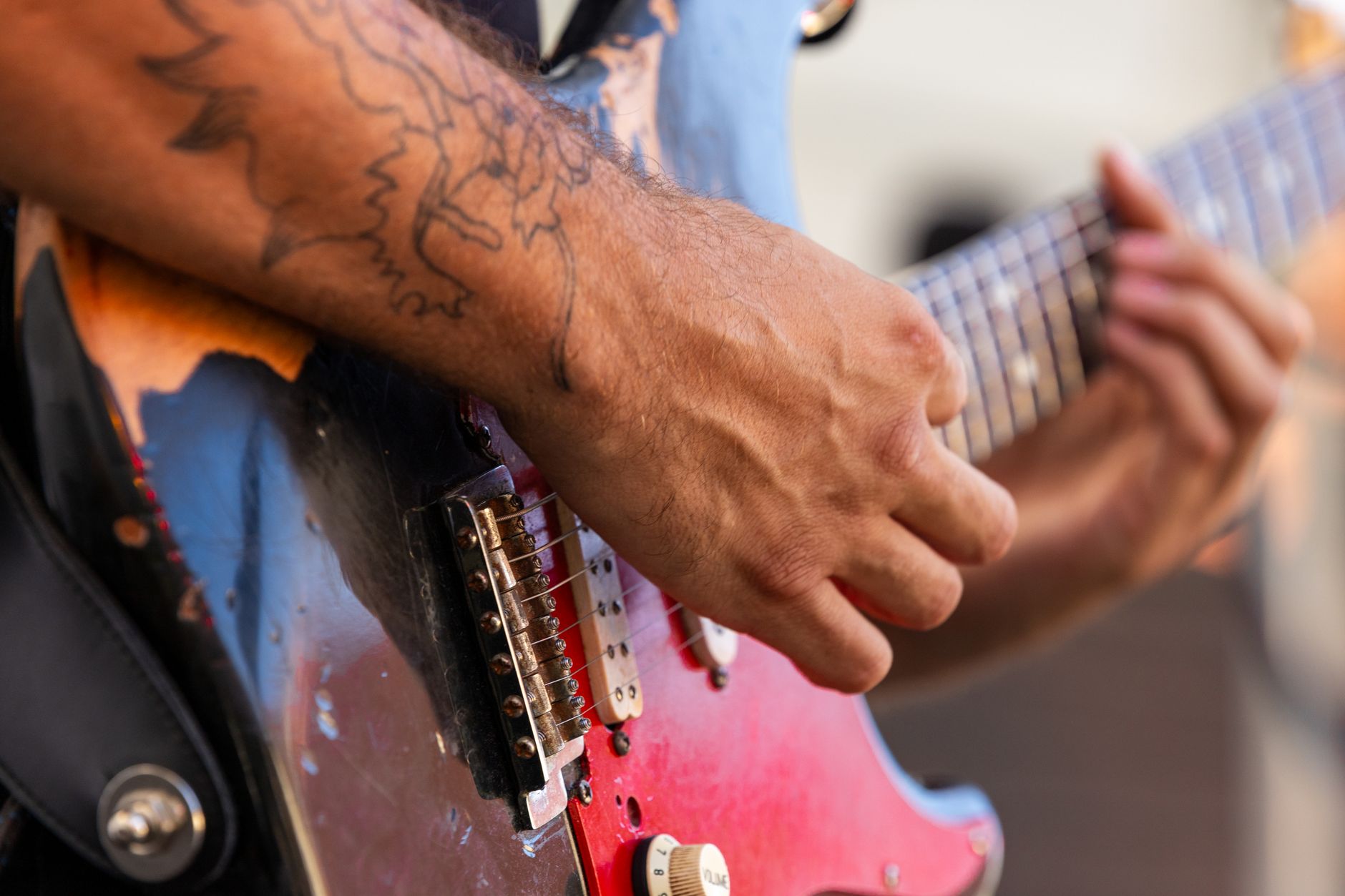 electric guitar close-up fresh strings
